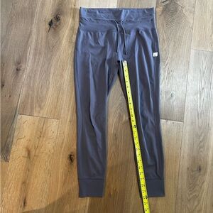 Vuori women’s leggings